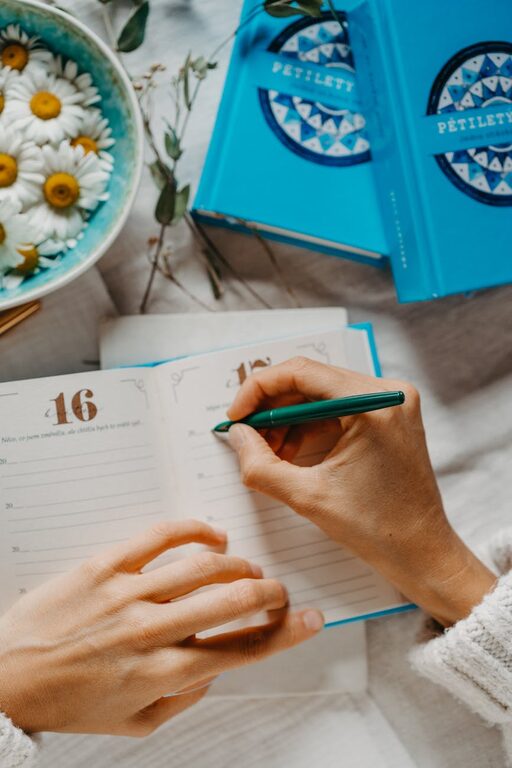 Beginner Guide to Journaling Every Day: Simple Steps to Get Started